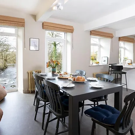 Apartment Mint Mill: New Riverside In Historic Mill Kendal