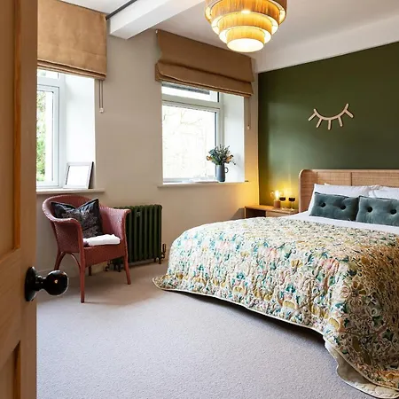 Mint Mill: New Riverside In Historic Mill Apartment *